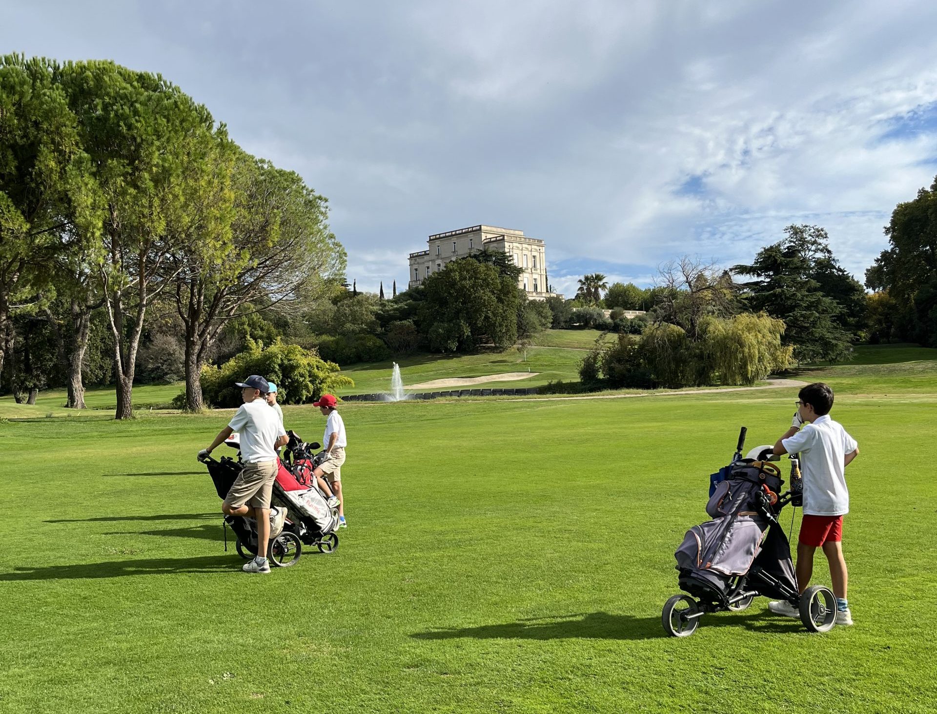 Lire la suite à propos de l’article GRAND PRIX JEUNES BENJAMINS – INSCRIPTIONS OUVERTES